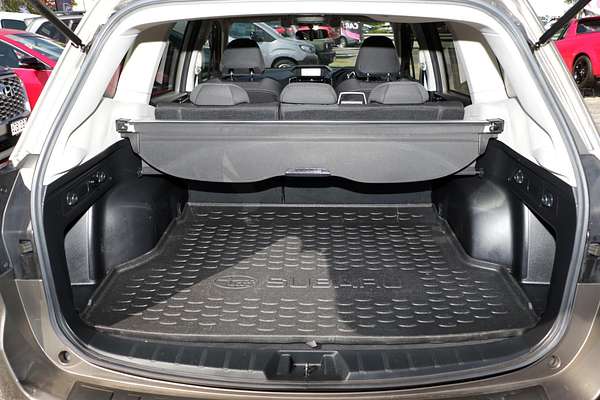 2020 Subaru Forester 2.5i S5