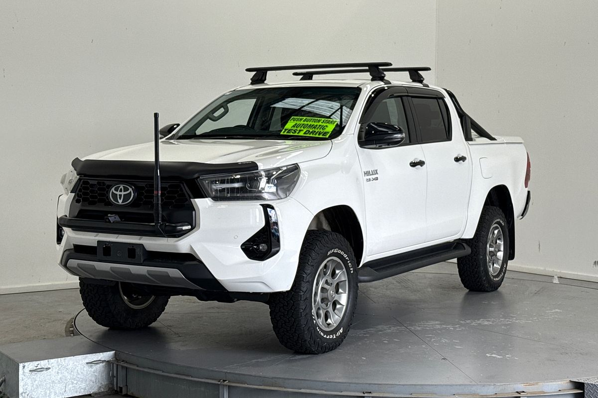 2024 Toyota Hilux SR5 48V GUN126R 4X4