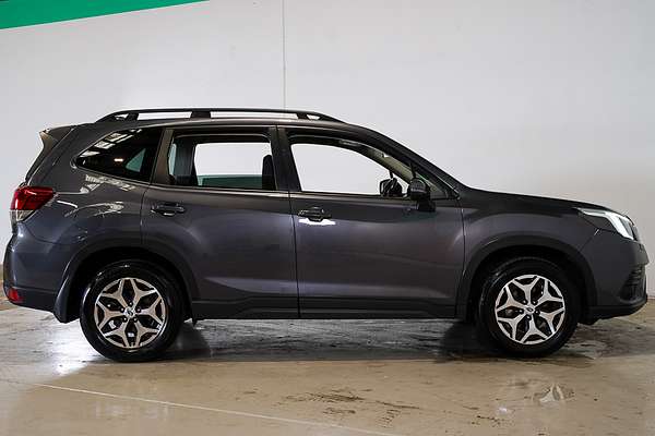 2023 Subaru Forester 2.5i S5