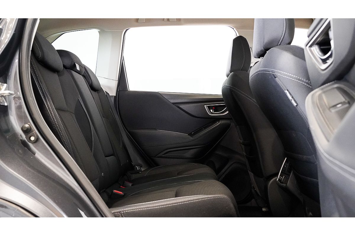 2023 Subaru Forester 2.5i S5