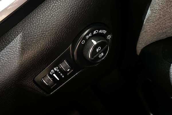 2021 Jeep Compass Launch Edition M6