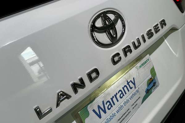 2022 Toyota Landcruiser Sahara FJA300R