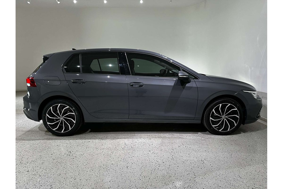 2022 Volkswagen Golf 110TSI Life 8