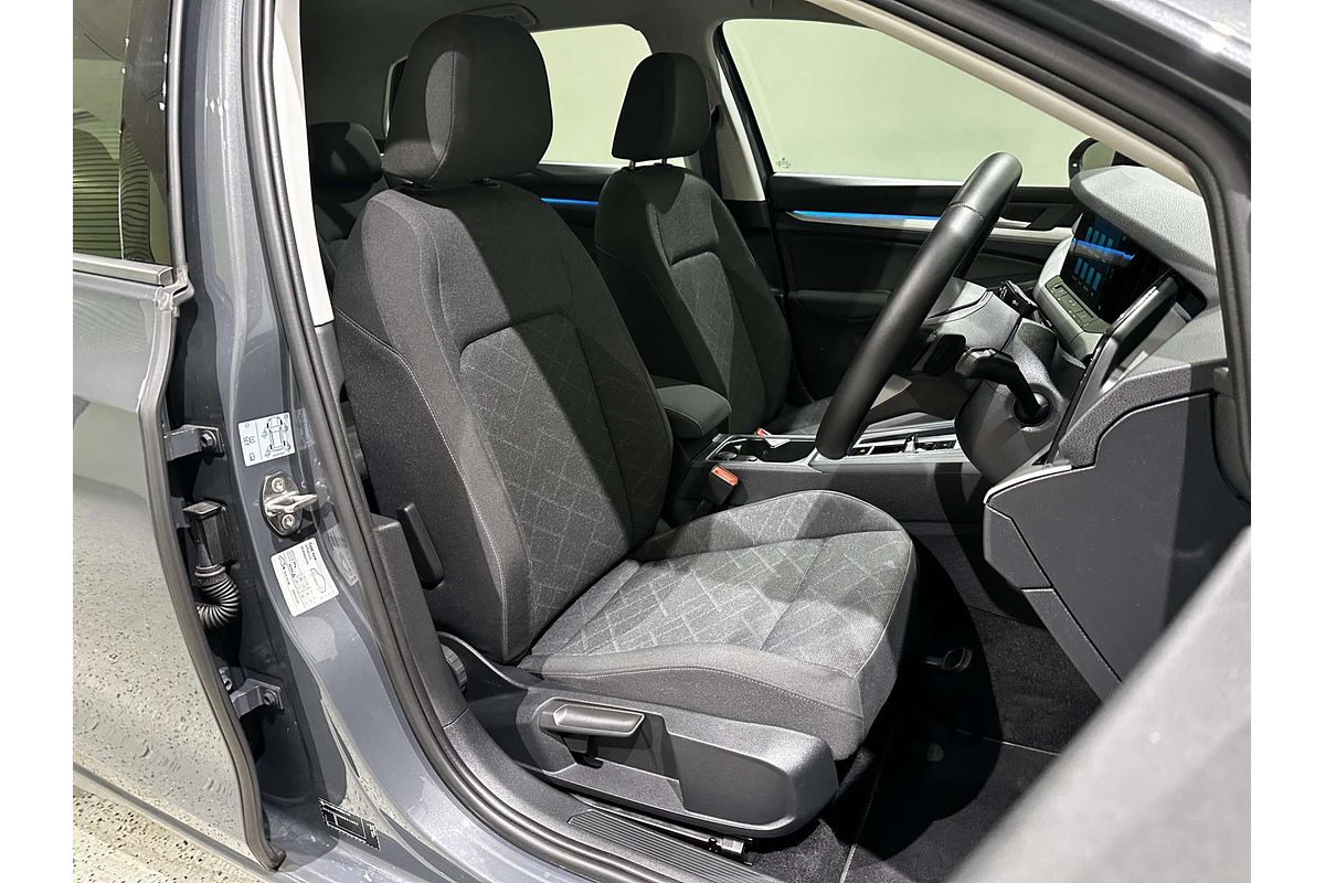 2022 Volkswagen Golf 110TSI Life 8