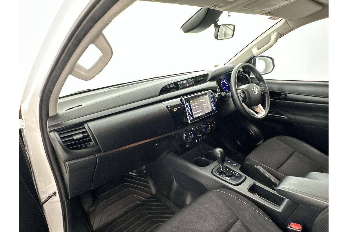 2020 Toyota Hilux SR GUN126R 4X4