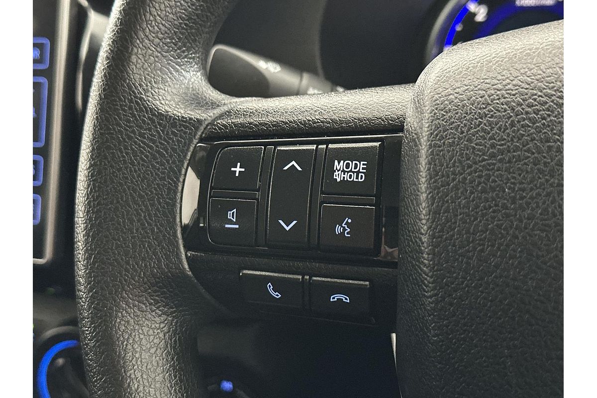 2020 Toyota Hilux SR GUN126R 4X4