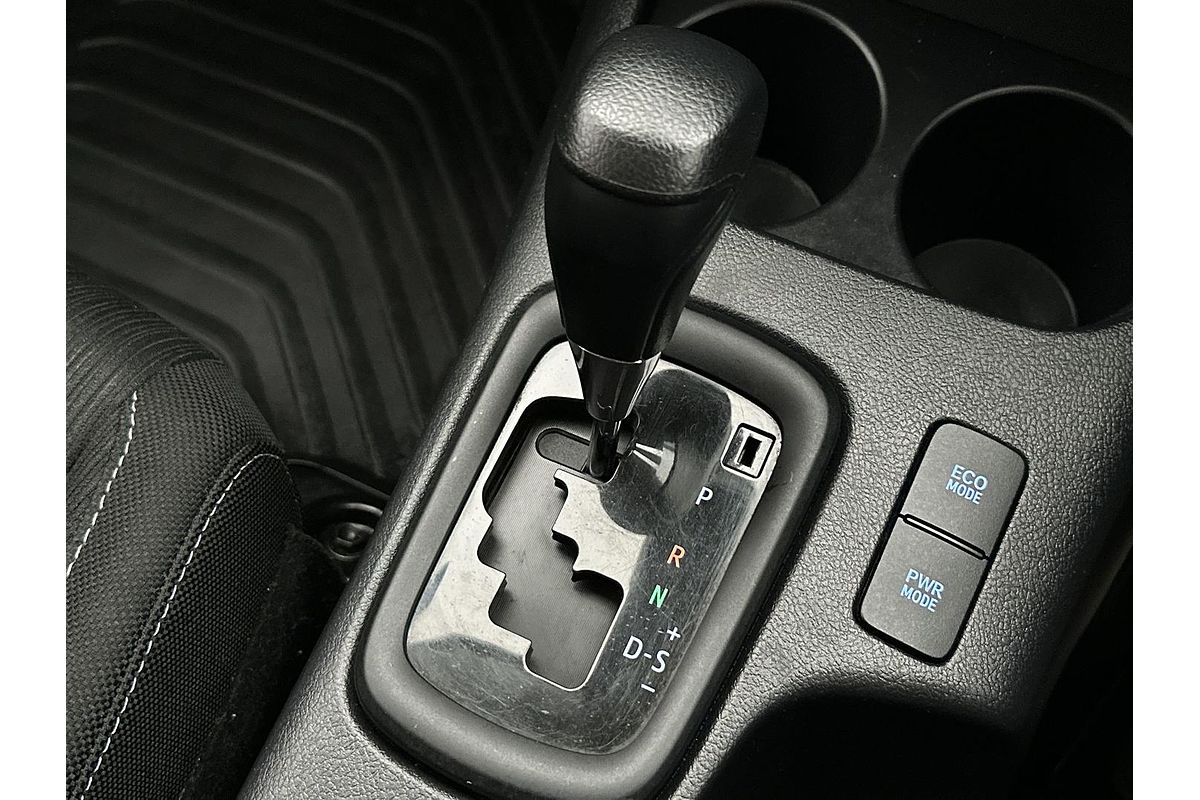 2020 Toyota Hilux SR GUN126R 4X4