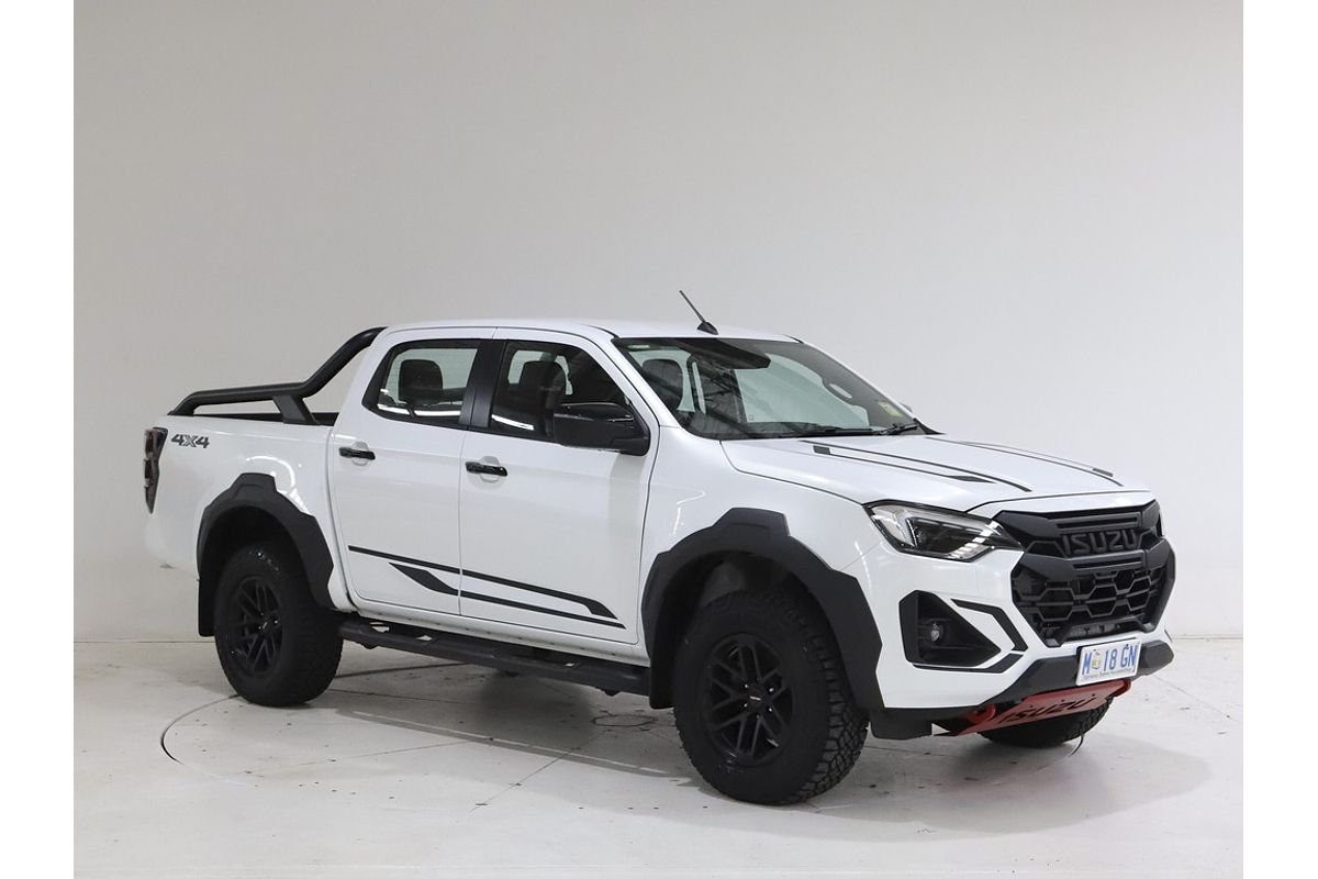 2024 Isuzu D-MAX BLADE 4X4
