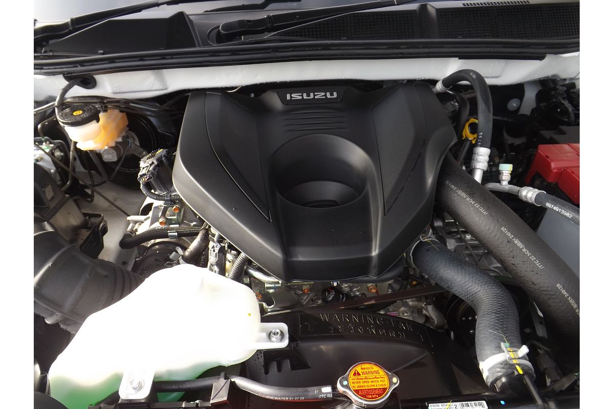 2025 Isuzu D-MAX SX High Ride Rear Wheel Drive