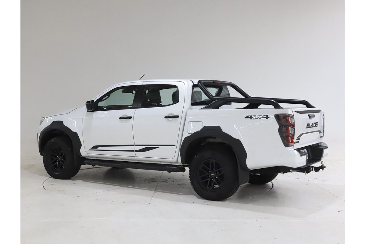2024 Isuzu D-MAX BLADE 4X4