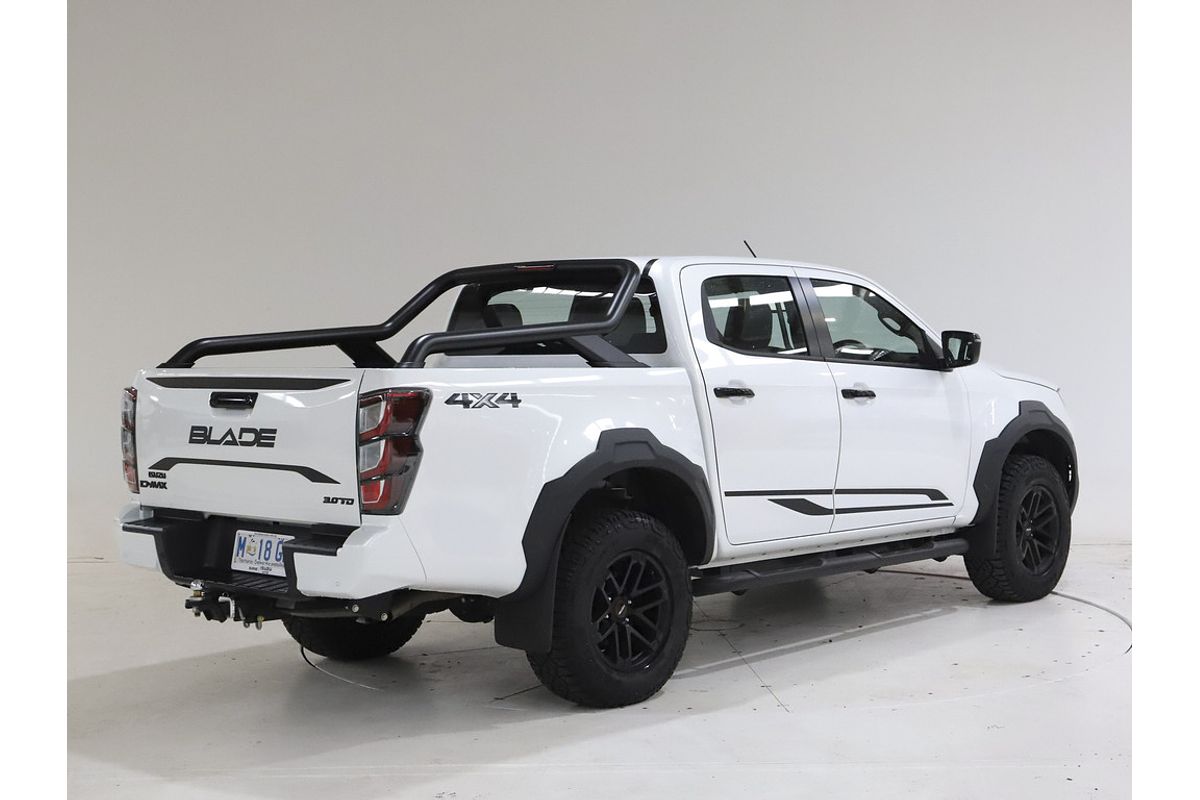 2024 Isuzu D-MAX BLADE 4X4