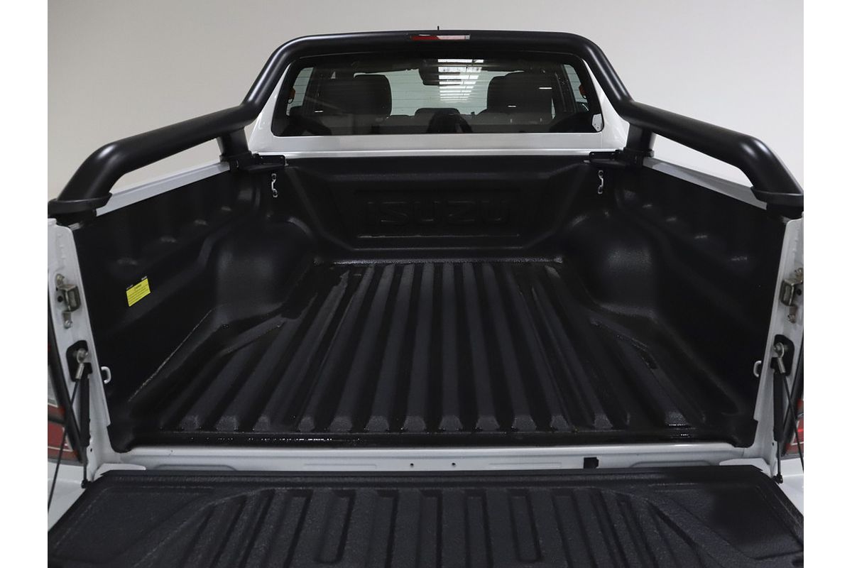 2024 Isuzu D-MAX BLADE 4X4