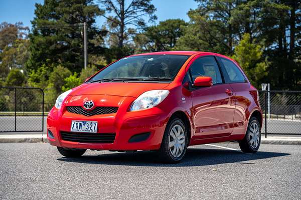 2010 Toyota Yaris YR NCP90R