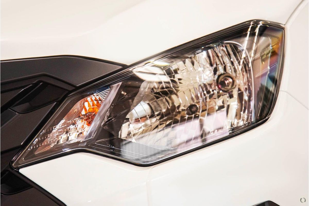 2025 Isuzu D-MAX SX 4X4