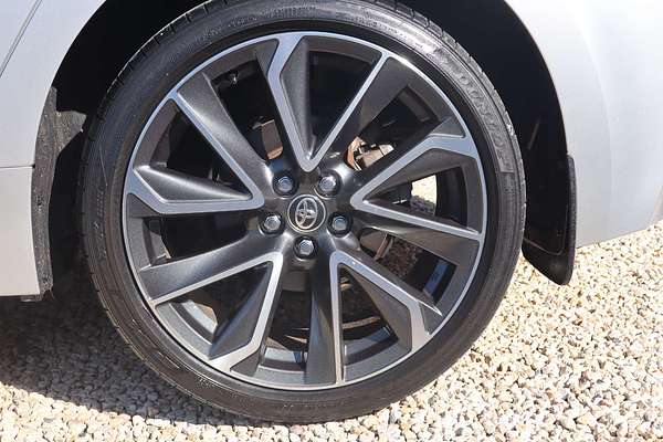 2020 Toyota Corolla ZR Hybrid ZWE211R