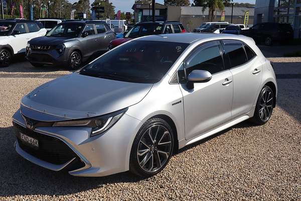 2020 Toyota Corolla ZR Hybrid ZWE211R