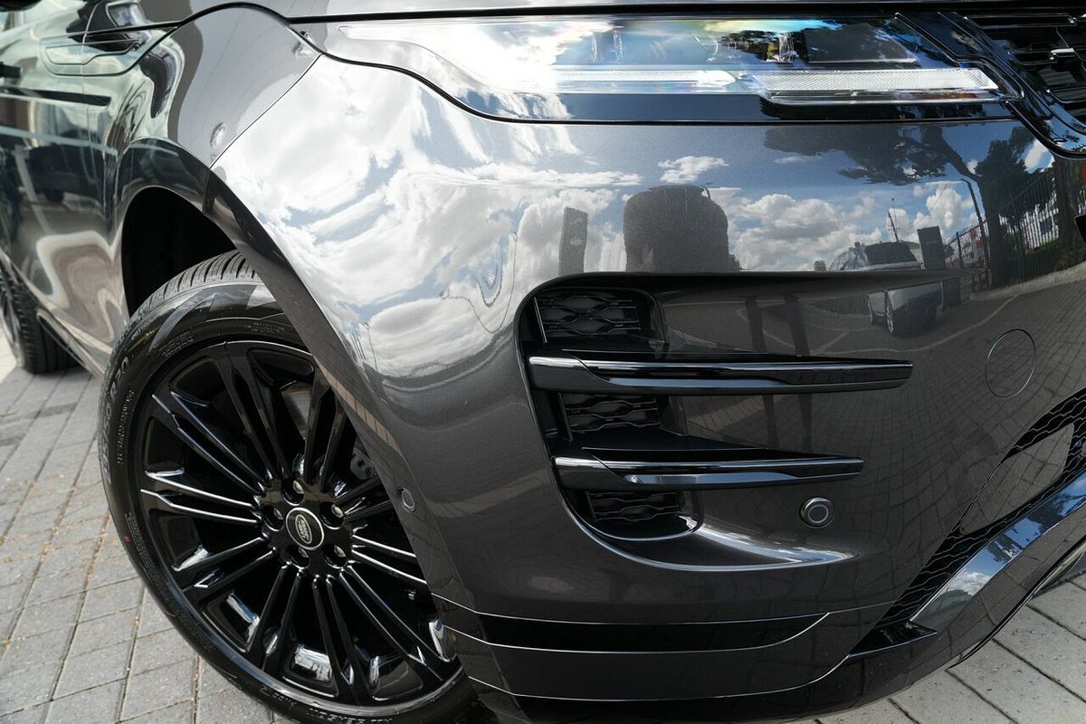 2025 Land Rover Range Rover Evoque P250 Dynamic SE L551