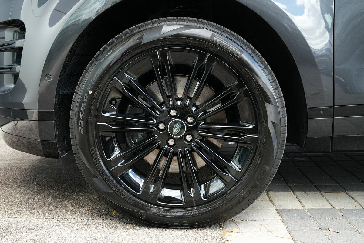 2025 Land Rover Range Rover Evoque P250 Dynamic SE L551