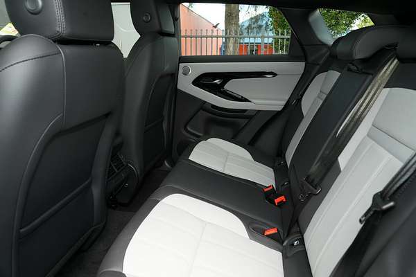 2025 Land Rover Range Rover Evoque P250 Dynamic SE L551