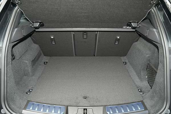 2025 Land Rover Range Rover Evoque P250 Dynamic SE L551