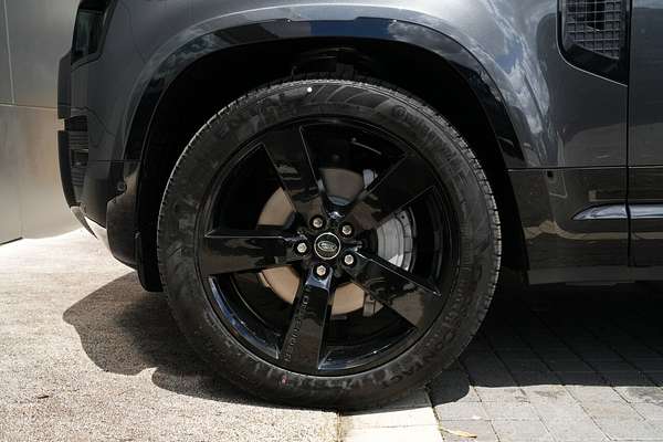 2025 Land Rover Defender 110 D350 X-Dynamic SE L663