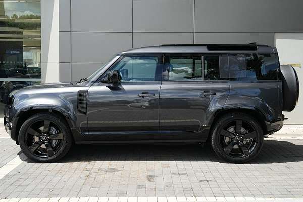 2025 Land Rover Defender 110 D350 X-Dynamic SE L663