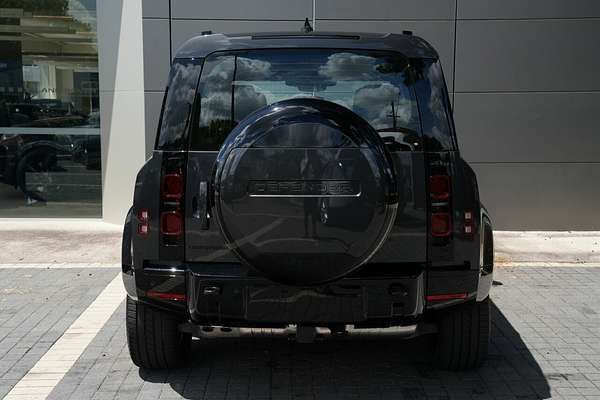 2025 Land Rover Defender 110 D350 X-Dynamic SE L663