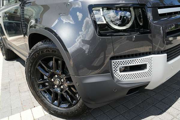 2025 Land Rover Defender 110 P400 S L663
