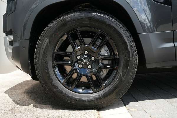 2025 Land Rover Defender 110 P400 S L663