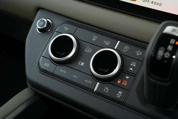 2025 Land Rover Defender 110 P400 S L663