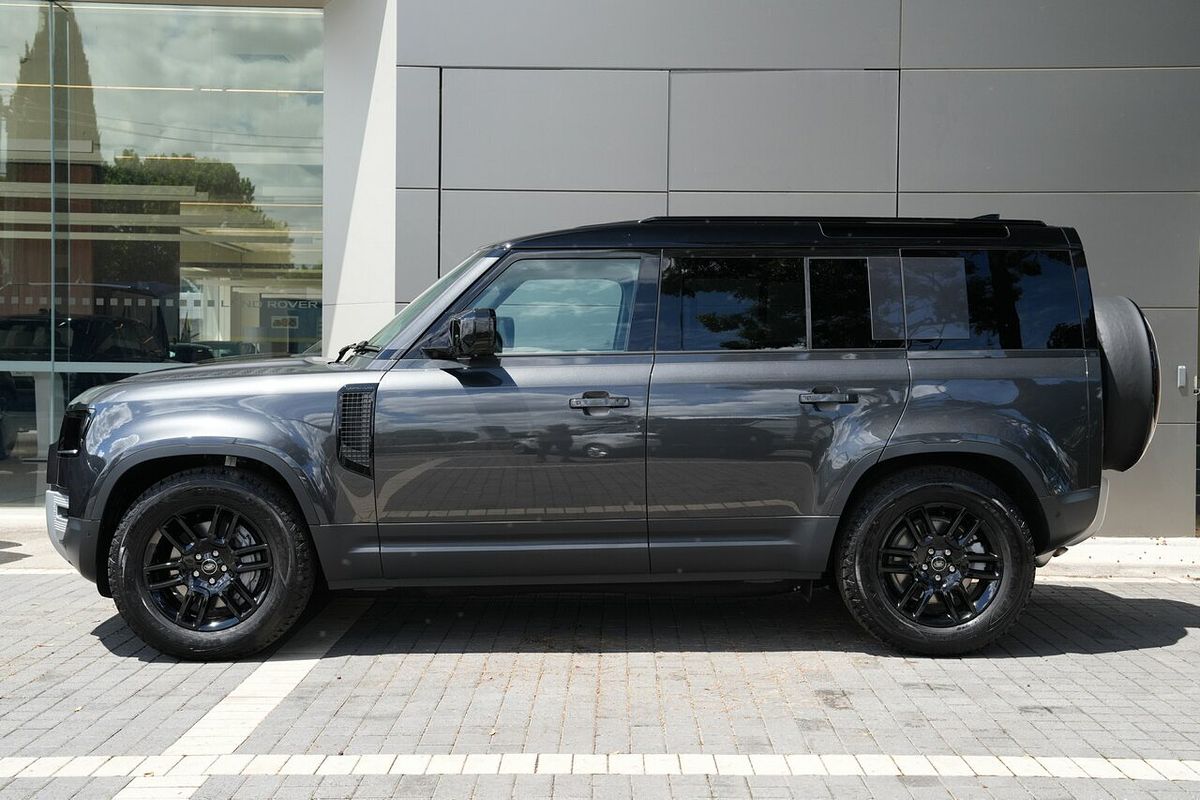 2025 Land Rover Defender 110 P400 S L663