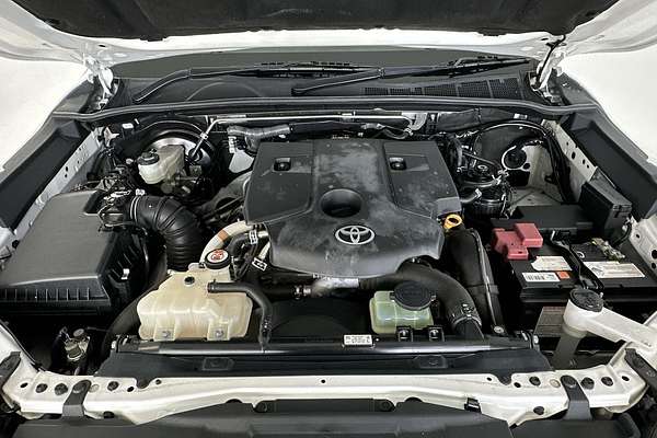 2020 Toyota Hilux SR GUN126R 4X4