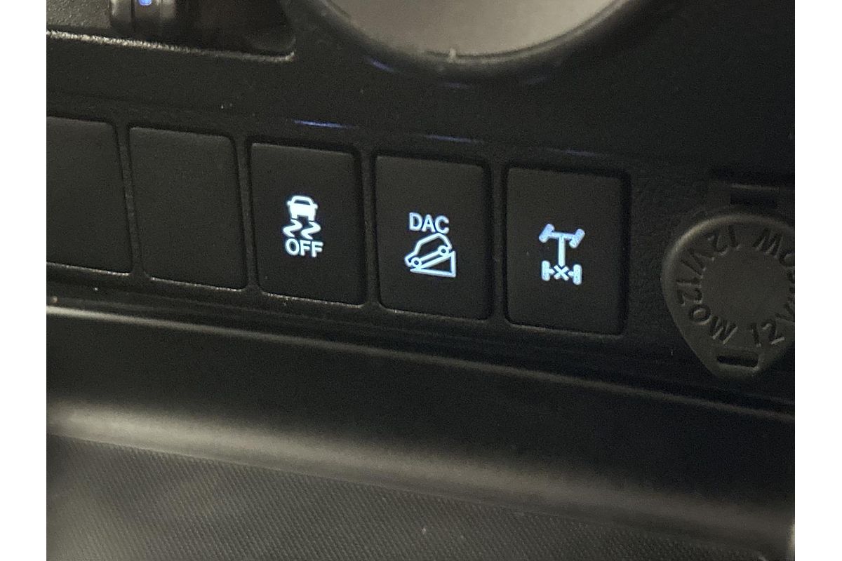 2020 Toyota Hilux SR GUN126R 4X4