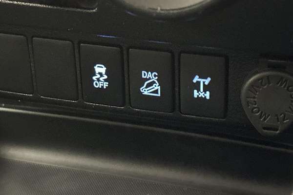 2020 Toyota Hilux SR GUN126R 4X4