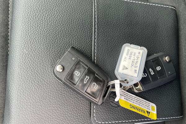 2023 Volkswagen T-Roc 110TSI Style D11