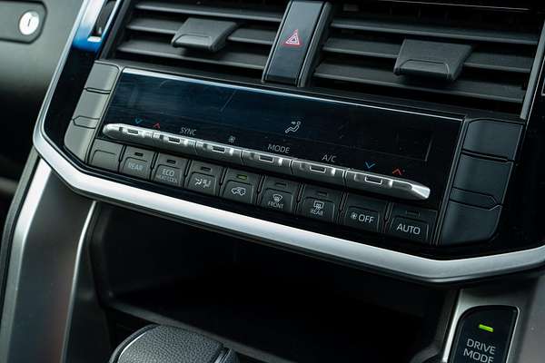 2023 Toyota Landcruiser GXL FJA300R