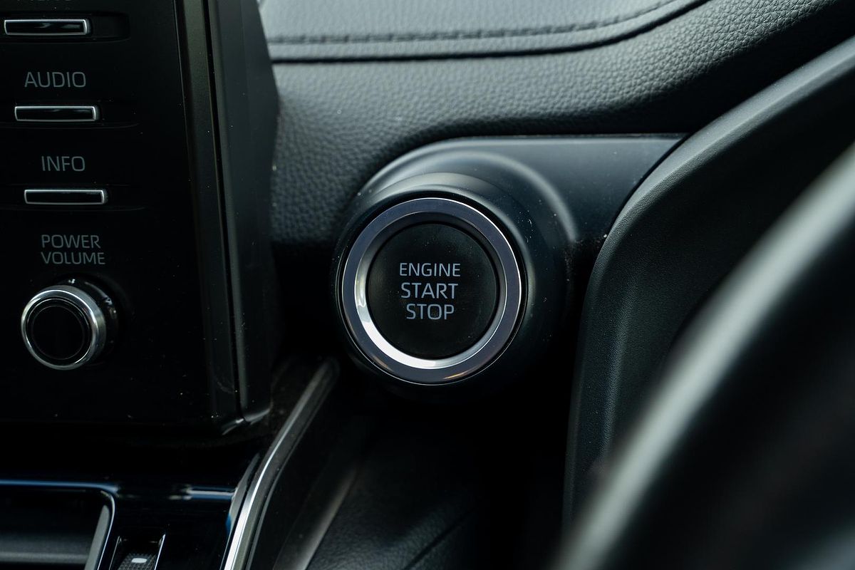 2023 Toyota Landcruiser GXL FJA300R