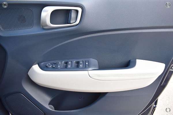 2025 Hyundai Venue Elite QX.V5