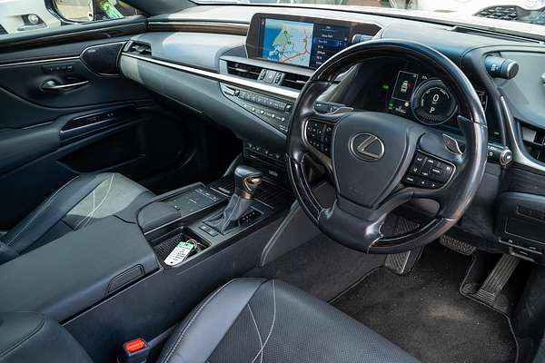 2019 Lexus ES ES300h Sports Luxury AXZH10R