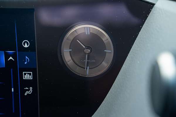 2019 Lexus ES ES300h Sports Luxury AXZH10R