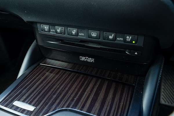 2019 Lexus ES ES300h Sports Luxury AXZH10R