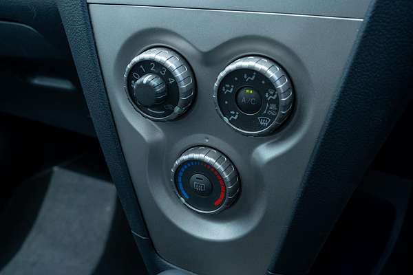 2008 Toyota Yaris YRS NCP93R