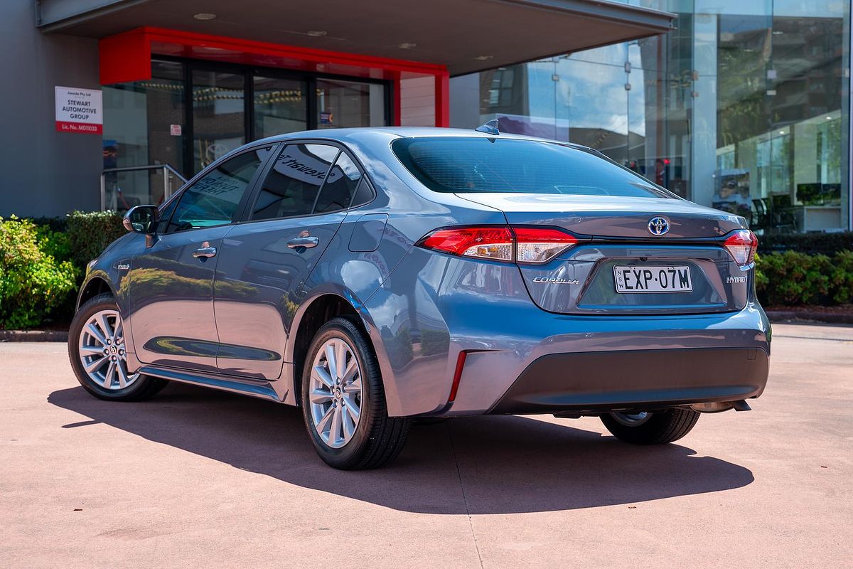 2022 Toyota Corolla SX Hybrid ZWE219R