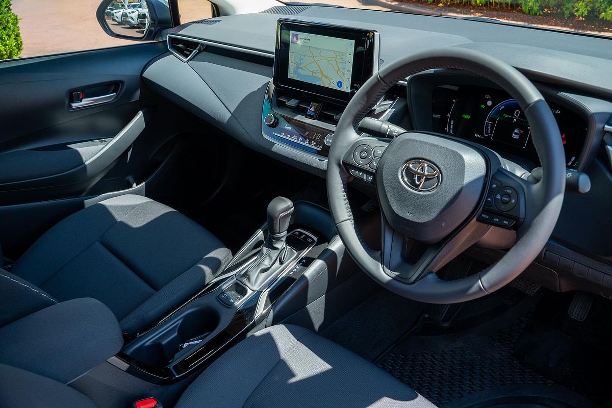 2022 Toyota Corolla SX Hybrid ZWE219R
