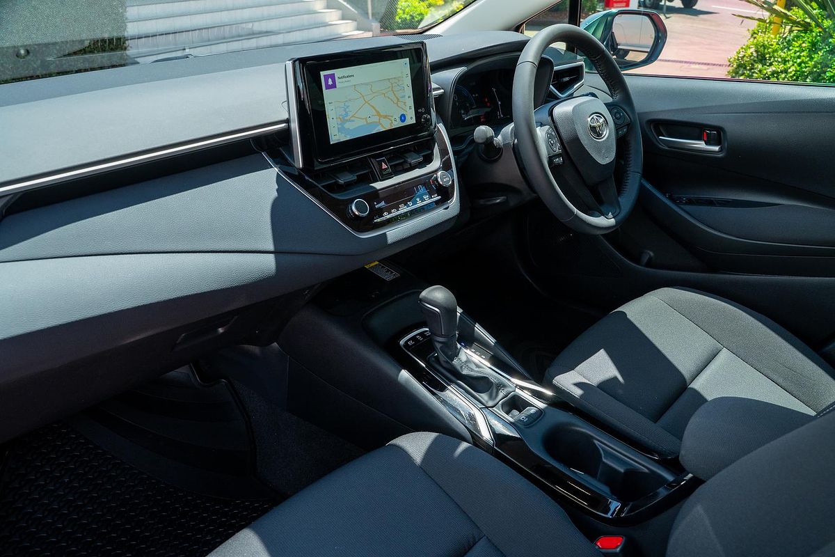 2022 Toyota Corolla SX Hybrid ZWE219R