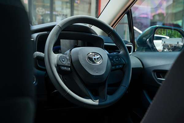 2022 Toyota Corolla SX Hybrid ZWE219R