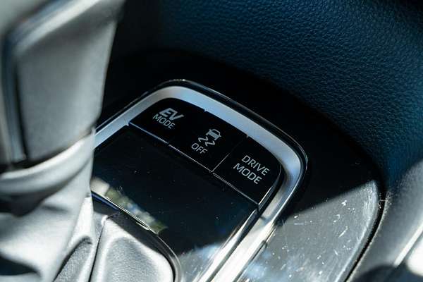 2022 Toyota Corolla SX Hybrid ZWE219R