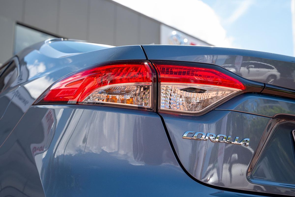 2022 Toyota Corolla SX Hybrid ZWE219R