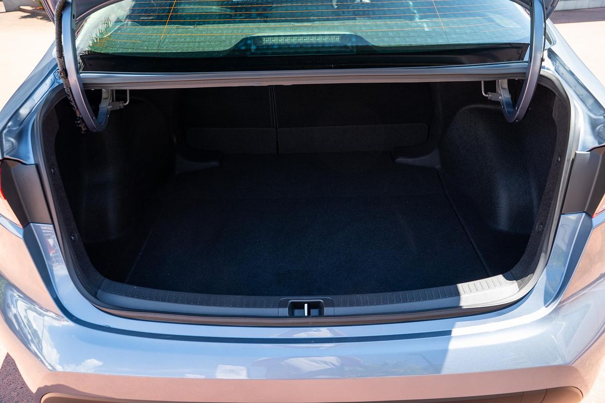 2022 Toyota Corolla SX Hybrid ZWE219R