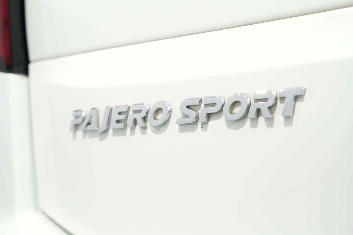 2022 Mitsubishi Pajero Sport GLS QF